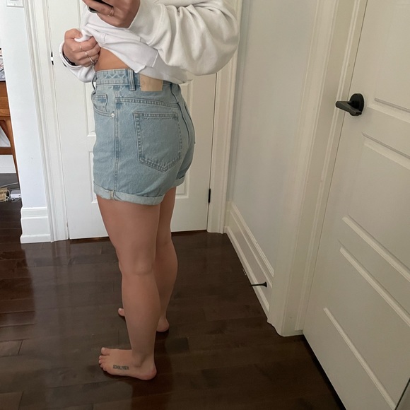 Zara denim shorts - Picture 2 of 4
